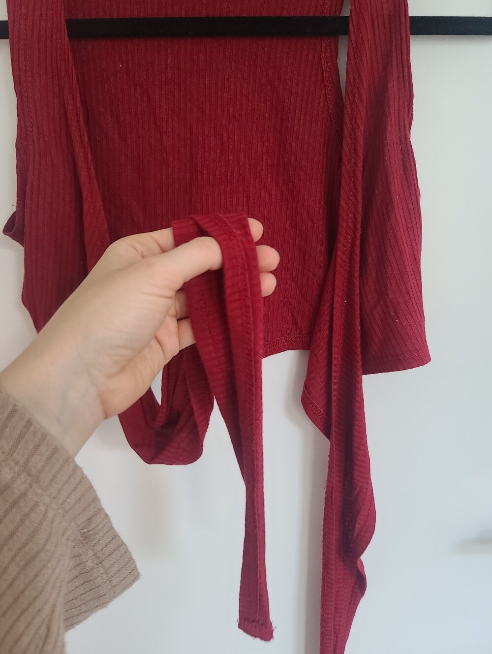 Red Wrap Around Crop Top - Picture 3 of 4